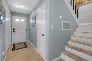 House, Multiple Beds (Tequila Sunrise on the Sound) | Interior