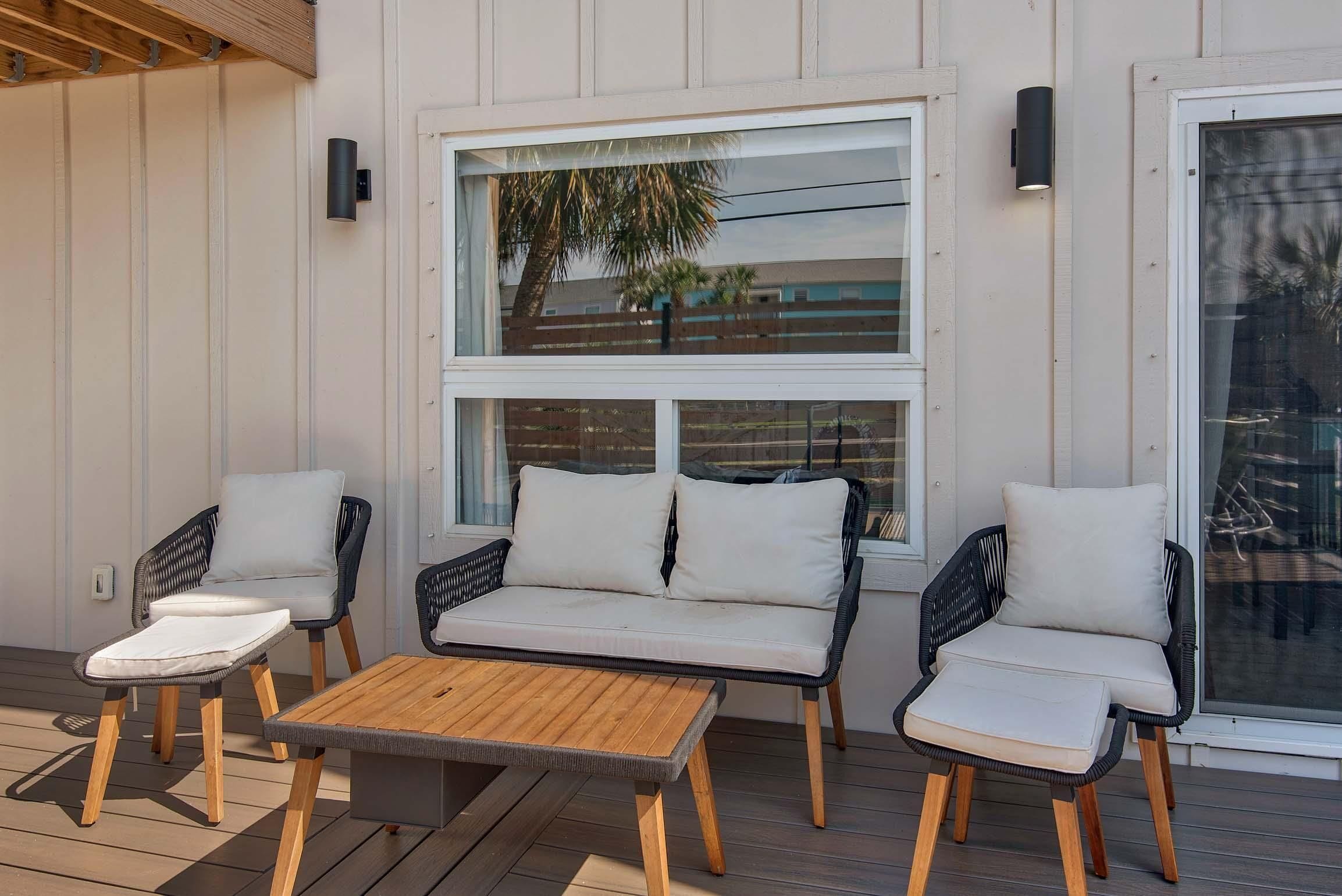 Rumah, Beberapa Tempat Tidur (Tequila Sunrise on the Sound) | Teras/patio