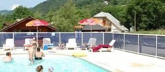ZEcamping piscine chalet TV 25m2 6 pers