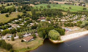 Aerial view - Camping 4 étoiles - Piscine  - ccbbgib (Pressignac)