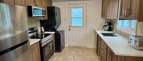 Microwave, oven, stovetop, dishwasher