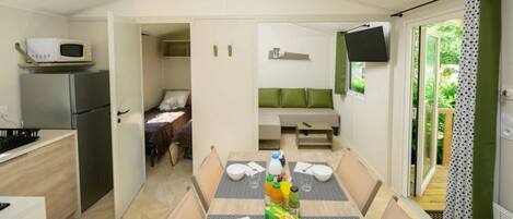 2 bedrooms, WiFi (surcharge)