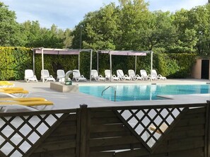 Unclassified image, 2 of 13, button - ZEcamping 3* toboggans piscine locatif 25m2 4 pers (Peynier)
