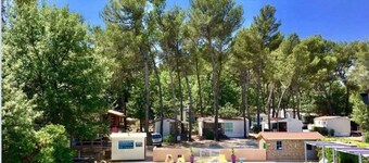 ZEcamping 3 étoiles toboggans piscine dog friendly locatif 25m2 4 pers
