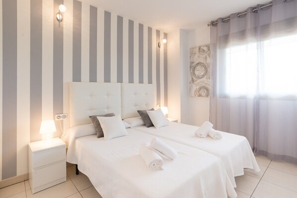 2 Schlafzimmer, Bügeleisen/Bügelbrett, kostenloses WLAN