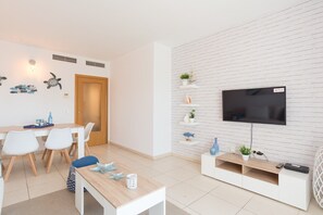 Dining - Apartment in La Colina near Mediterranean Beach (Torremolinos)