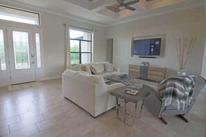 Televisie en een kantoor