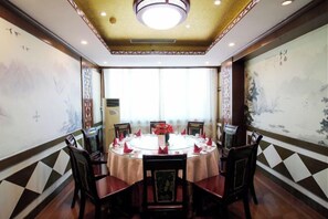 Unclassified image, 2 of 34, button - Huanyu Grand Hotel (Yishui Dongfang Shopping Center Chang'an South Road) (Yishui)