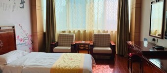 Huanyu Grand Hotel (Yishui Dongfang Shopping Center Chang'an South Road)