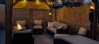 Family Fun, Movie Theater • Games • Full Kitchen • Quiet Cul-de-Sac