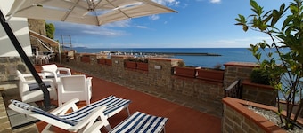 Attinia - Villa Martina Mare