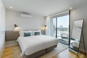 1 bedroom, iron/ironing board, Internet