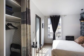 1 bedroom, iron/ironing board, free WiFi, bed sheets - Marais /Center of Paris /cosy Apartment (Paris)