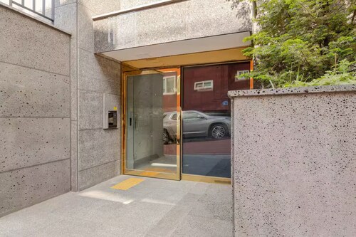 Walk to Hongdae | 30min to All of Seoul | Stylish 2BR + Cinema Room