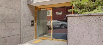 Walk to Hongdae | 30min to All of Seoul | Stylish 2BR + Cinema Room