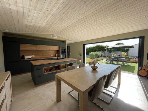 FAMILY HOME