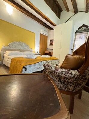 Executive Room | Desk, iron/ironing board, free WiFi, bed sheets