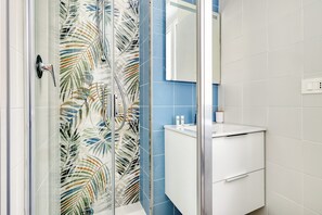 Comfort-Studio, Stadtblick | Badezimmer