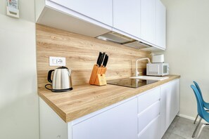 컴포트 스튜디오, 시내 전망 | 전용 주방