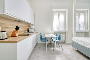 Comfort-studiolejlighed - byudsigt | Privat køkken