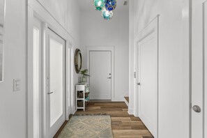 Interior entrance - The Great White Florida Beach House  (Port St. Joe)
