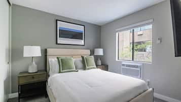Apartment, 1 Bedroom | 1 bedroom, individually decorated, individually furnished, bed sheets