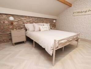 1 quarto, individualmente decorados, individualmente mobiliados