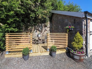 Outdoor dining - The Hayloft (Colwyn Bay)