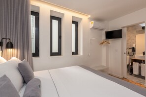 4 Schlafzimmer, Bügeleisen/Bügelbrett, kostenloses WLAN