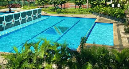 IV’s Condo with AC, WiFi, Netflix in Cainta