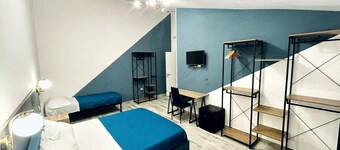 Nautilus B & B 