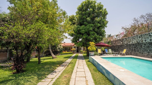 Unclassified image, 1 of 33, button - Vacation house with pool - Temixco 2 BR (Tezoyuca)