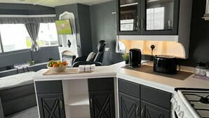 Unclassified image, 4 of 26, button - Cozy Caravan , Free Wifi, Pet Friendly (Skegness)