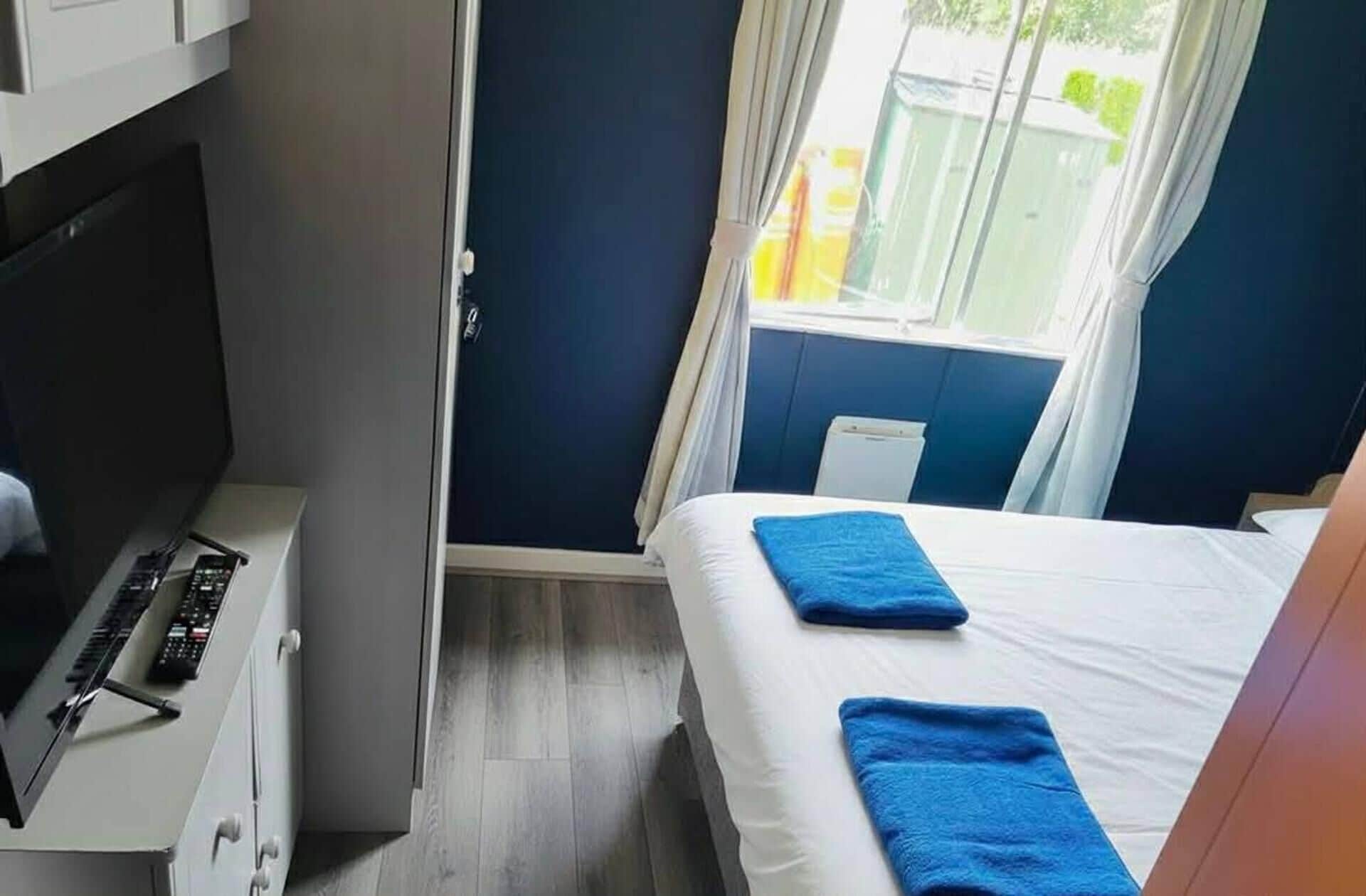 3 bedrooms, free WiFi, bed sheets