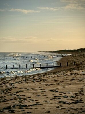 Cabin | Beach