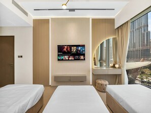 2 habitaciones, tabla de planchar con plancha, wifi y ropa de cama 