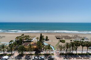 On the beach - Apartment in Torremolinos with pool (Torremolinos)