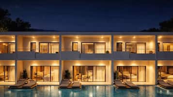 Elea Grand Suite | Private Pool & Pool View | Vista cortile