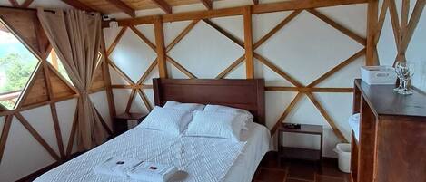 8 sovrum, strykjärn/strykbräda, wi-fi och sängkläder