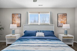 2 bedrooms, iron/ironing board, WiFi, bed sheets