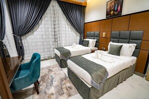 In-room safe, soundproofing, free WiFi