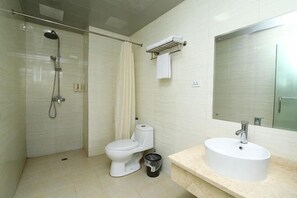 Bathroom - Lingchuan Jinlu Business Hotel (Furong Xingcheng) (Lingchuan)