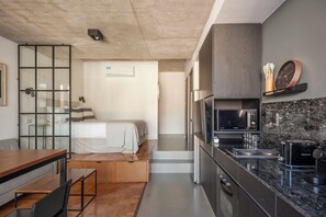 Comfort-Studio, Poolblick | Eigene Küche