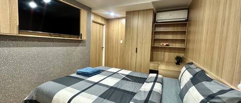 1 bedroom, iron/ironing board, WiFi