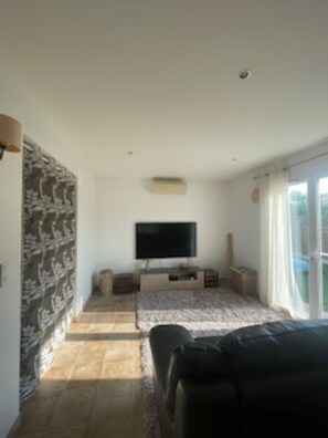 リビング エリア