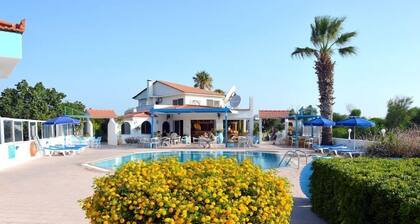 Muses Hotel