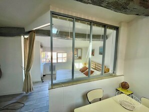 Bügeleisen/Bügelbrett, Bettwäsche