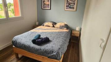 2 Schlafzimmer, Bügeleisen/Bügelbrett, Reisekinderbett, WLAN