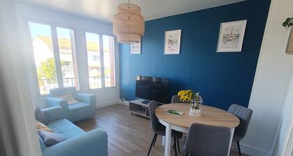 Cosy accommodation and small garden in the heart of Oradour