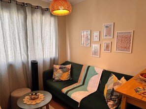 Smart TV, books